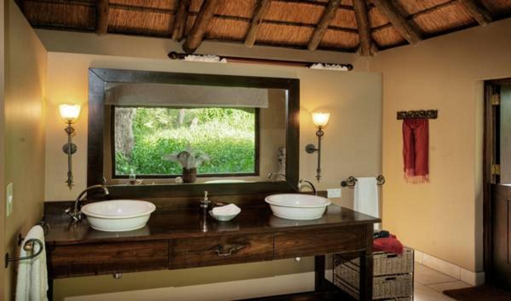 Royal Tree Lodge Maun Værelse billede